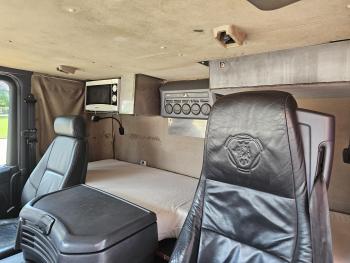 P420 10x4 / 150T / MANUAL GEARBOX / RETARDER